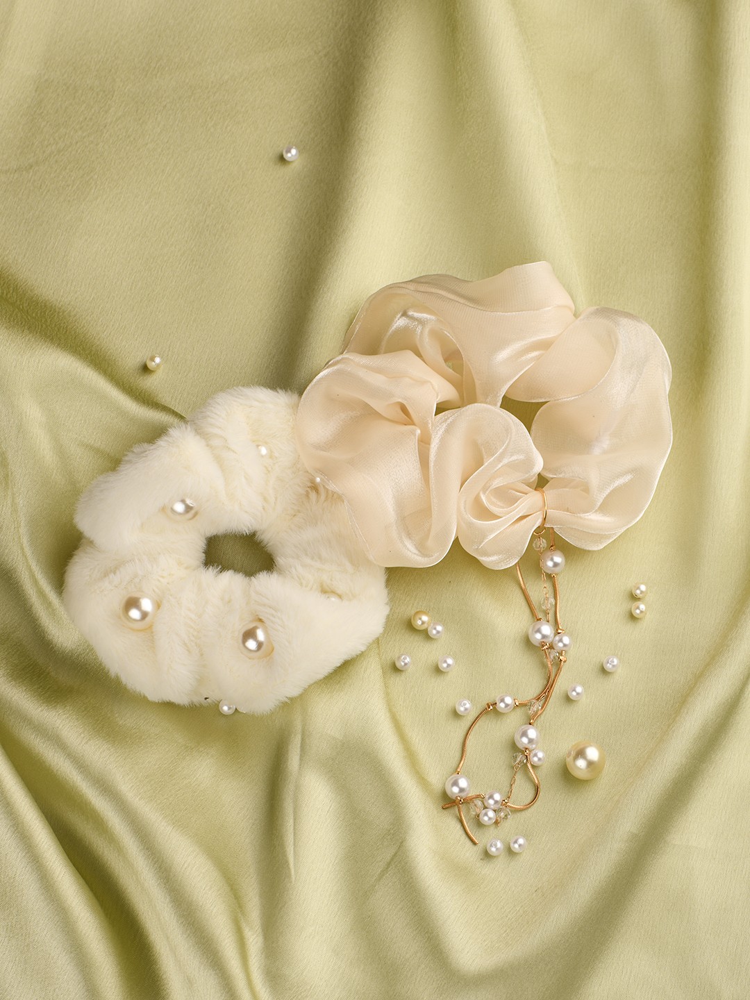 Organza and faux fur pearl embelished scrunchies (cream)