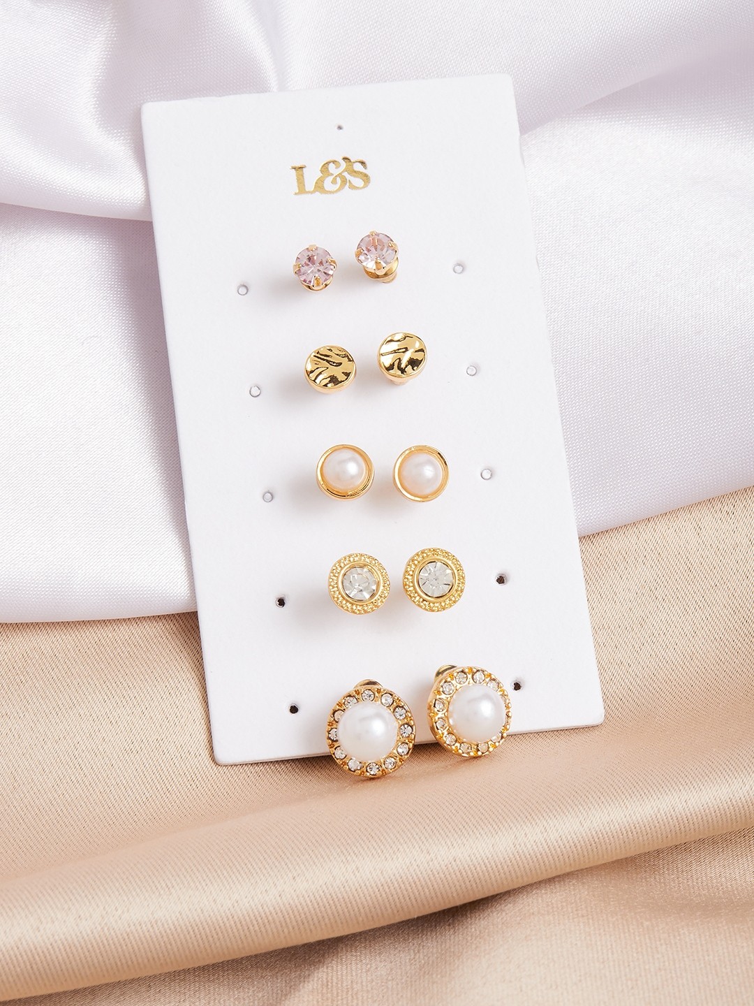 Set of 5 crystal and pearl stud earrings