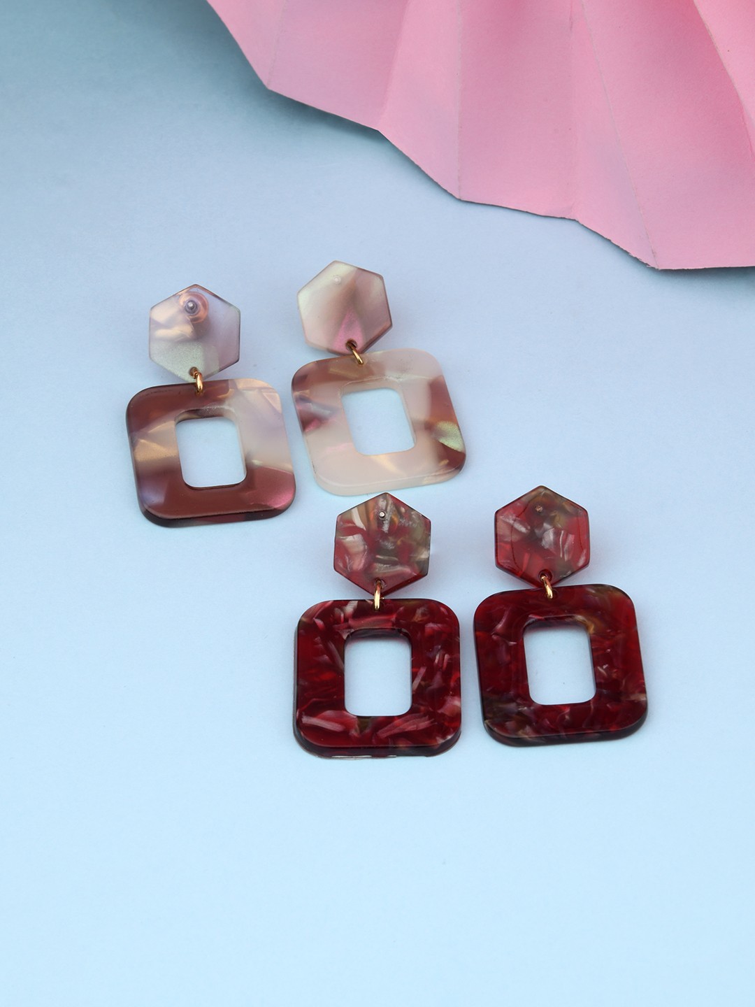 Set of 2 acetate earrings