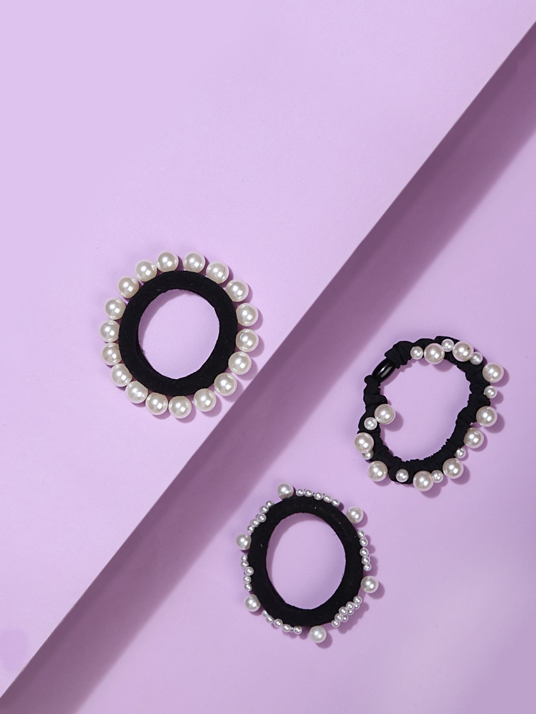 pack of 3 black scrunchies with pearl embelishments